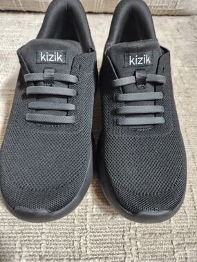 KizikAthens Women's Black Slip-On Mesh Sneakers Size 7